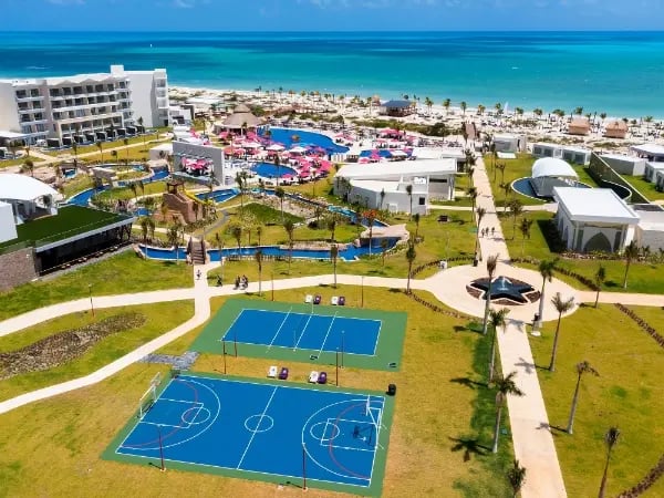 Planet-Hollywood-Cancun