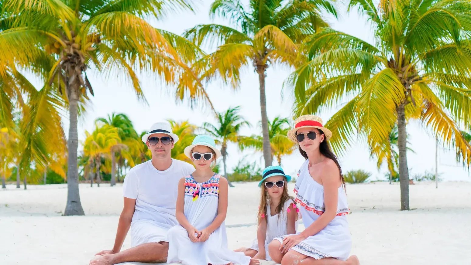 family-vacation-1550x873